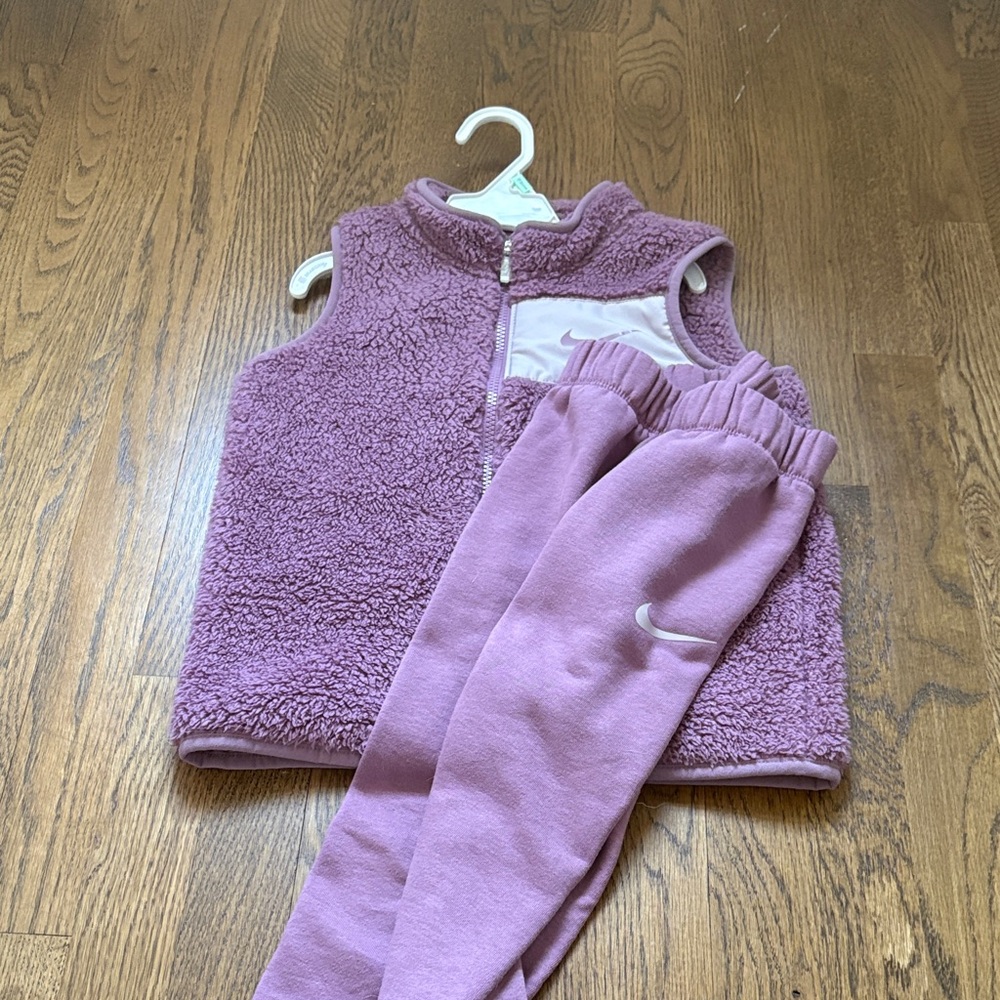 Nike vest sweat set